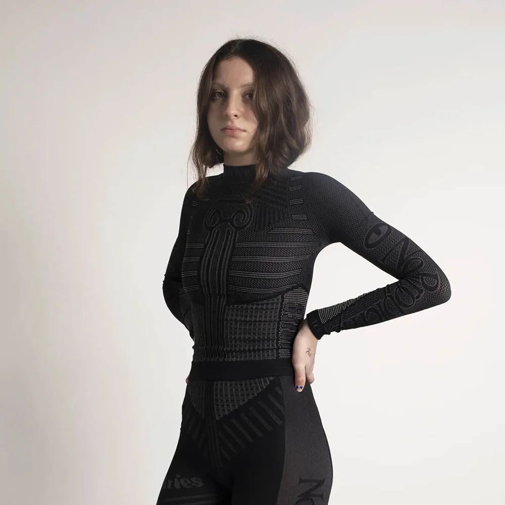 BASE LAYER TOP